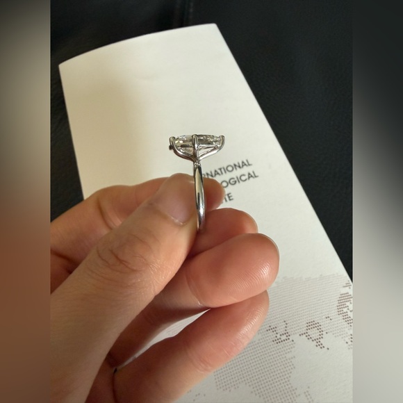 Pear ring Lab-Created Diamond - Picture 7 of 11